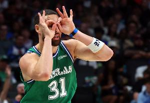 精华vs独行侠直播_NBA高清免费观看_精华vs独行侠比赛回放视频集锦