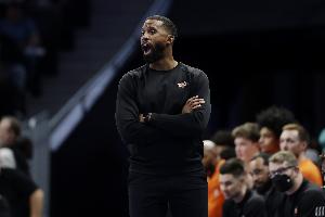 NBA黄蜂直播_高清免费观看_黄蜂比赛回放视频集锦