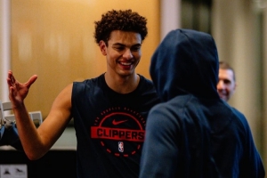 NBA快船直播_高清免费观看_快船比赛回放视频集锦