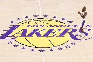 76人vs詹姆斯直播_NBA高清免费观看_76人vs詹姆斯比赛回放视频集锦