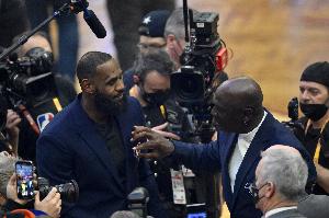NBA76人直播_高清免费观看_76人比赛回放视频集锦