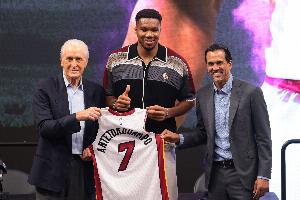 热火vs克莱直播_NBA高清免费观看_热火vs克莱比赛回放视频集锦