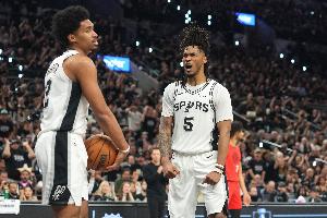 NBA马刺直播_高清免费观看_马刺比赛回放视频集锦